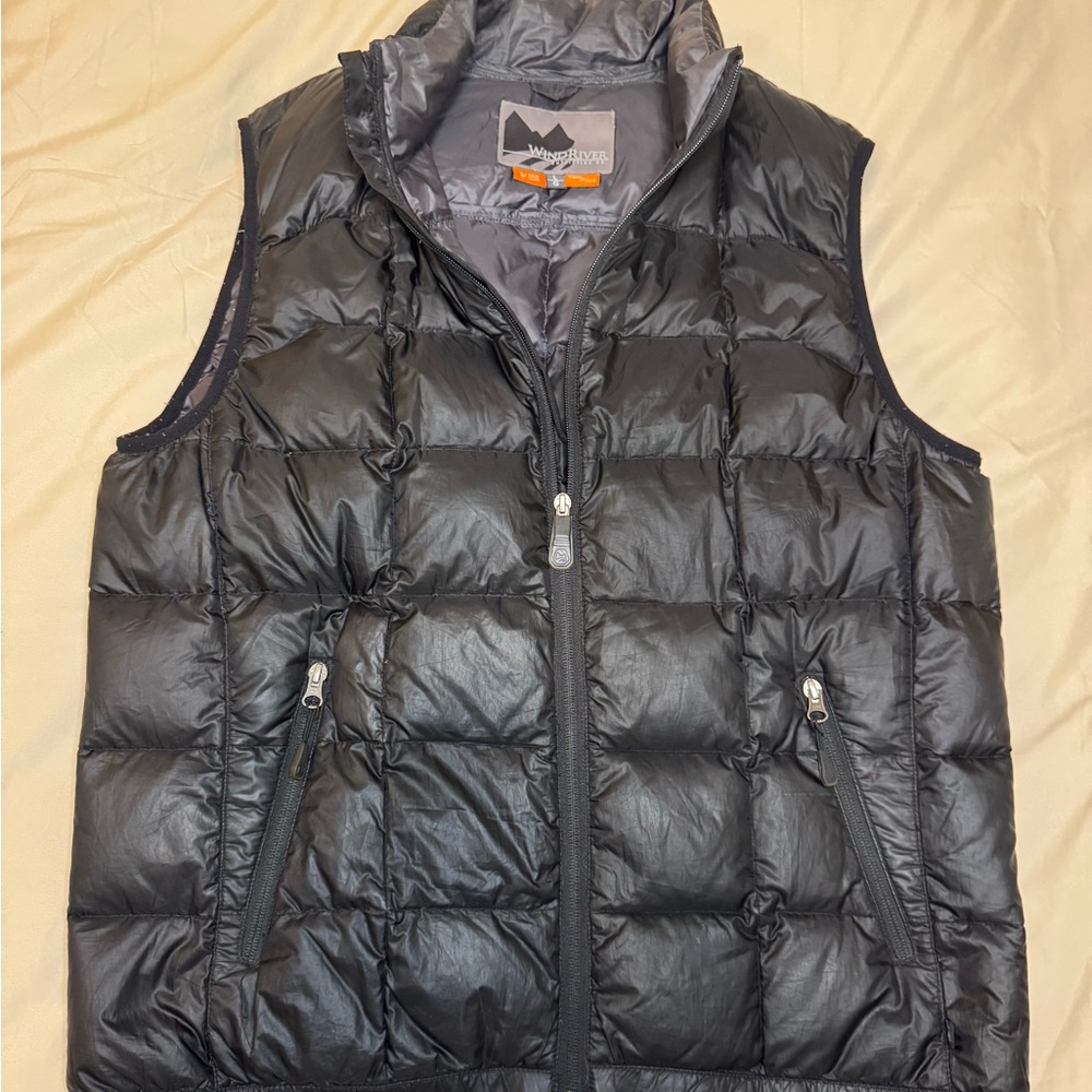 Wind River Black Puffer Vest